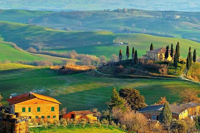 Rolling hills and vineyards in the Tuscan countryside